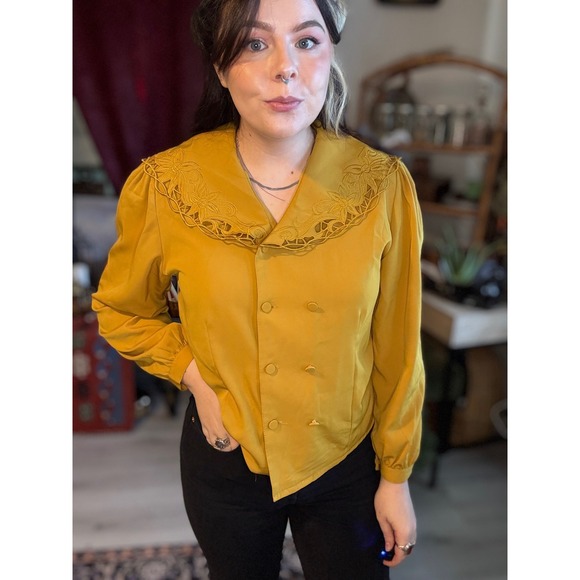 Vintage Express Mustard Yellow Embroidered Collar Cottagecore Blouse - Picture 5 of 5